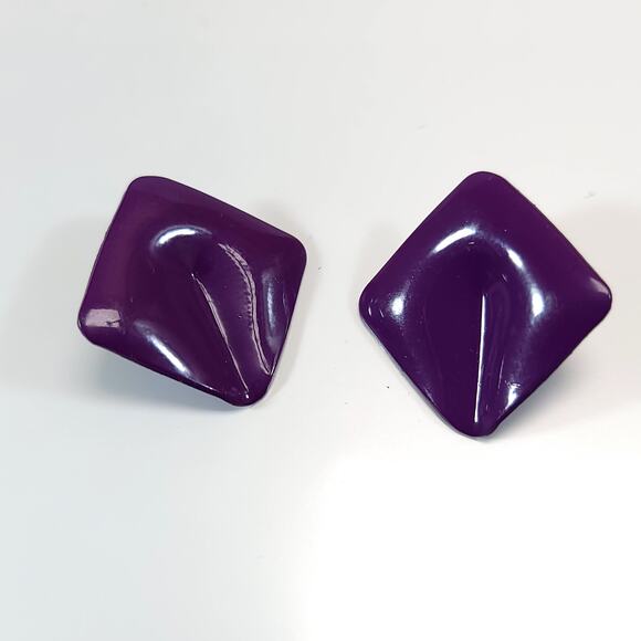 Vintage Purple Metal Diamond Shaped Earrings, Glossy Finish, Bold Design - Picture 5 of 10